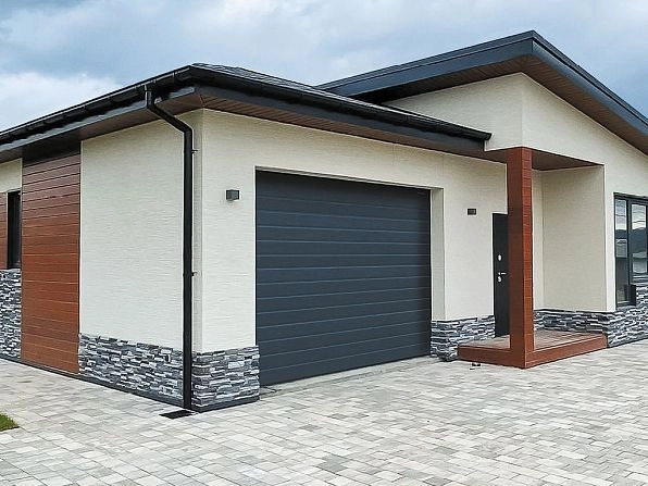 Cекционные ворота 2600х2250 мм антрацитовые DoorHan RSD02, gorno-altaisk.doorhan.ru